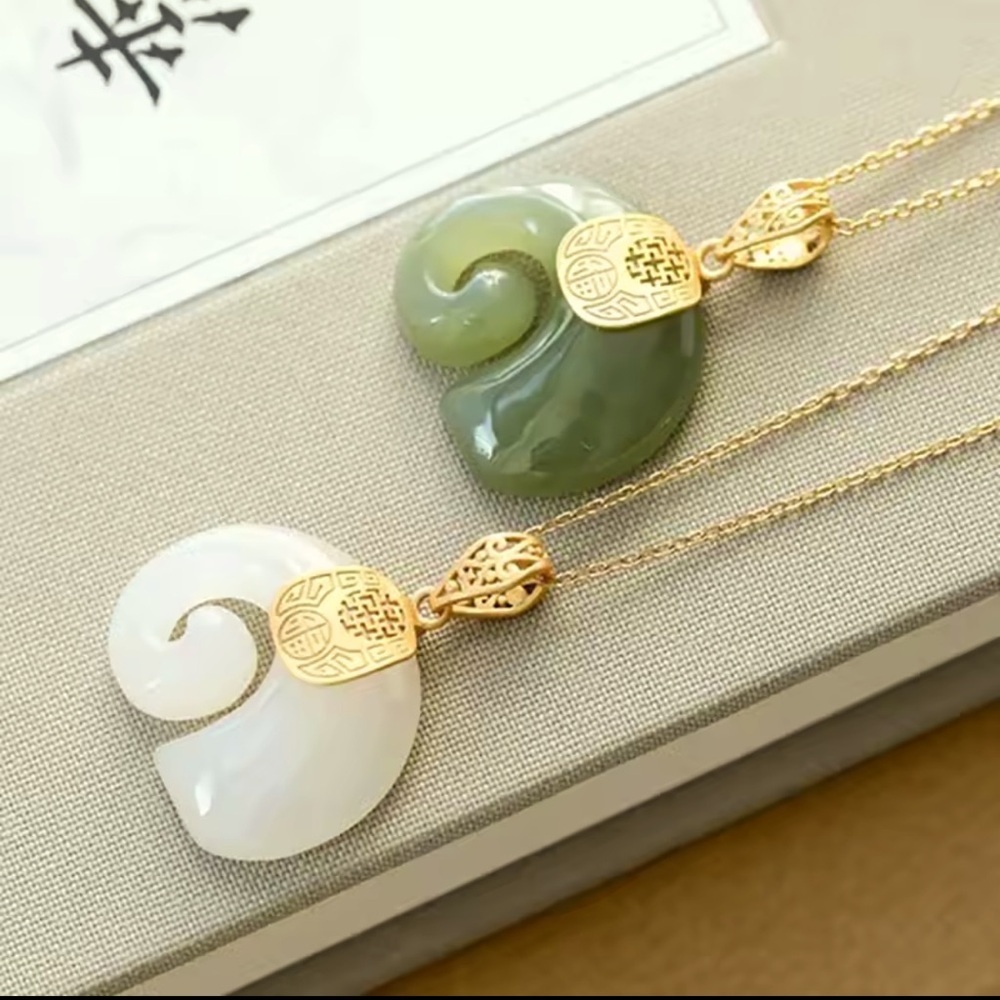 Natural Necklace Green Jade Elephant Pendant | 18K Gold Plated Chain Necklace - Picture 3 of 12